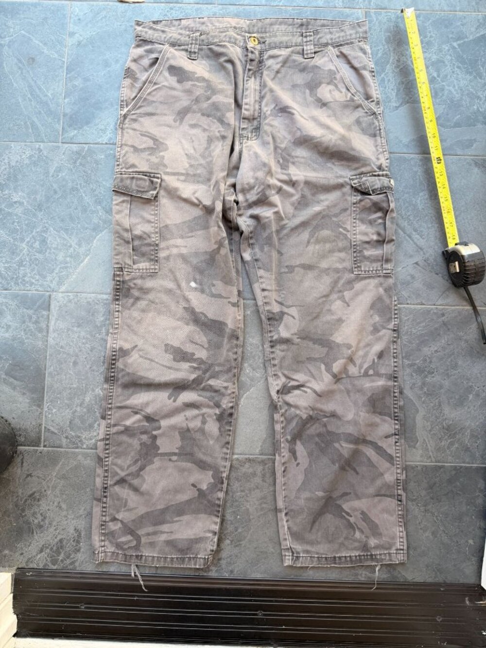 Wrangler gray camo cargo pants 36 X 32 Cotton mens (see note) 70LEWGL